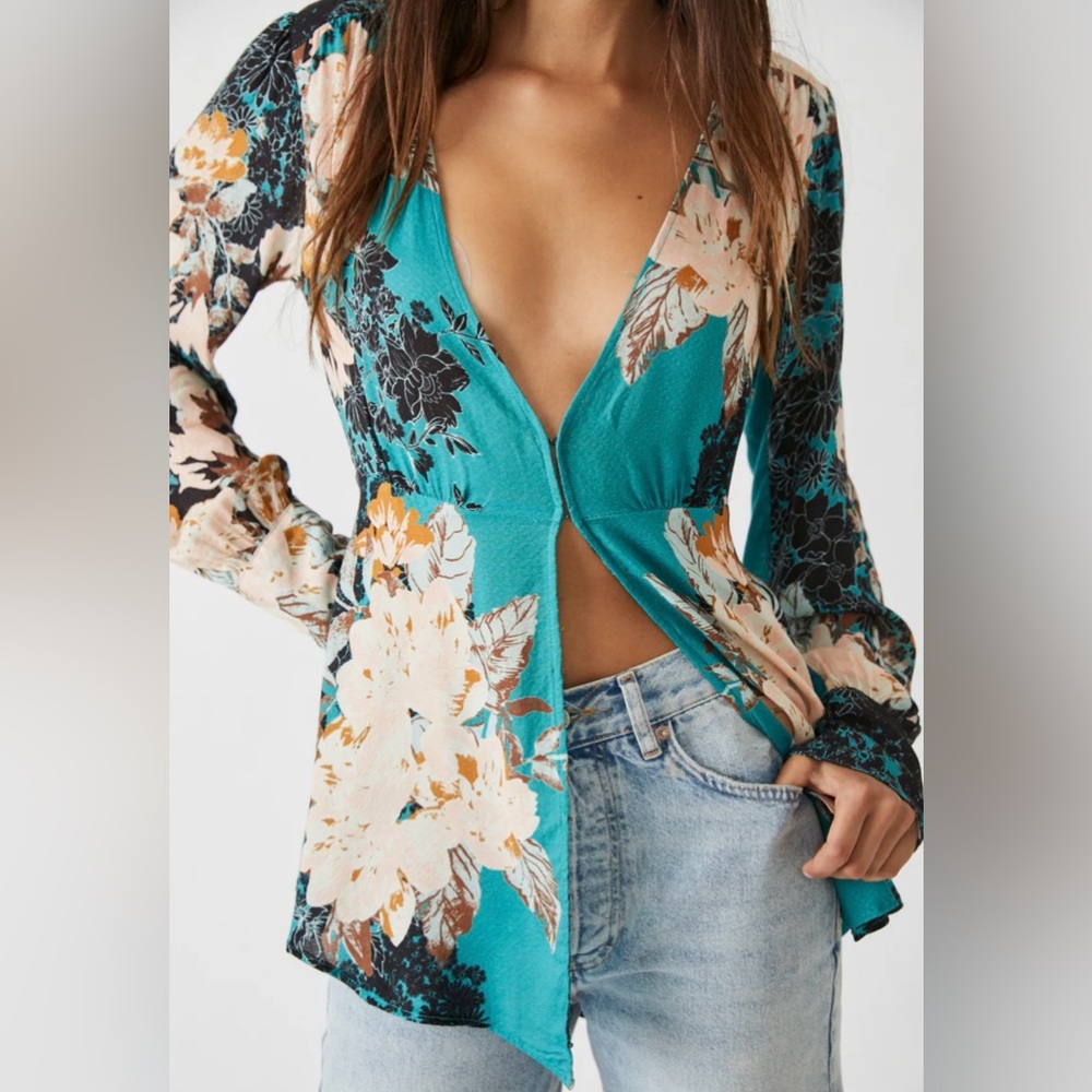Free People  Boho Top Long Sleeve Deep V Neck Tunic Teal Floral  XS EUC